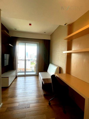 Condos for rent Big C Super Center Saphan Khwai : For Rent Condo THE SAINT RESIDENCES Building B, Floor 16,1 bed room, Room size 35 sqm