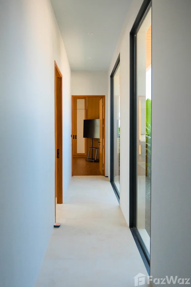picture 4 Bedroom Villa for rent at Star Silas Villa 6381480 - 12/34