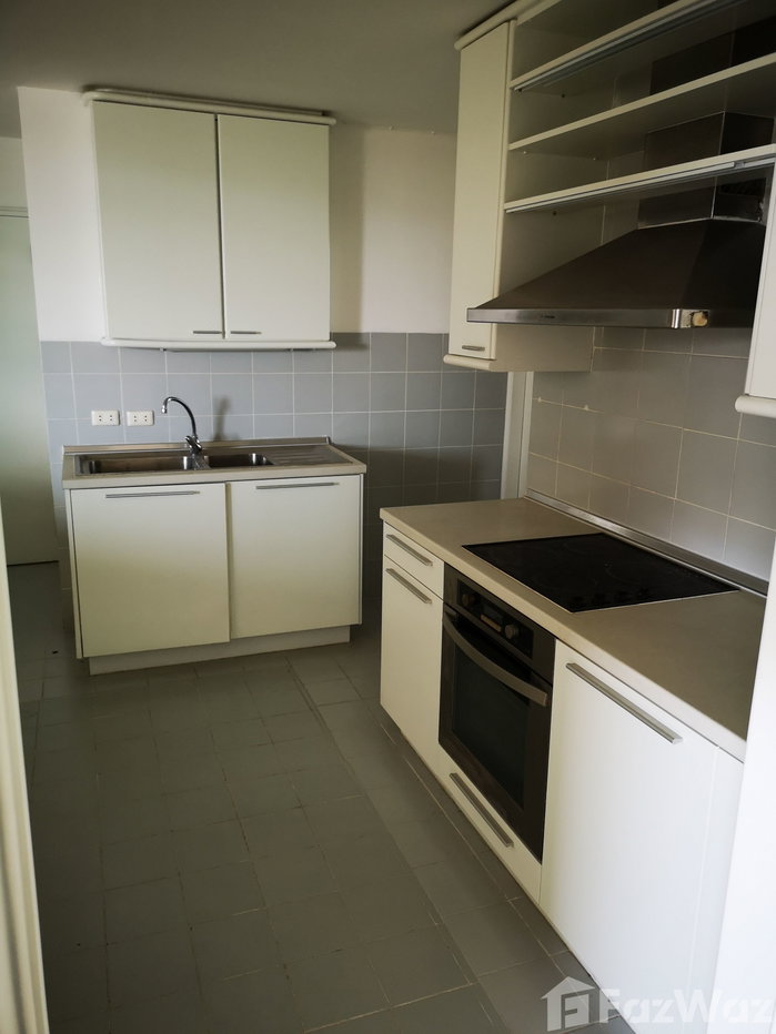 picture 2 Bedroom Condo for rent at Baan Yen Akard 1119102 - 3/12