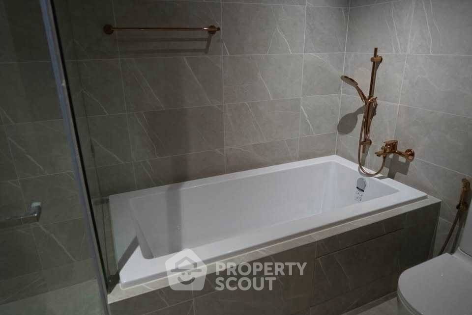 picture 2-BR Condo at Chapter Thonglor 25 close to Thong Lo (ID 2926639) - 4/10