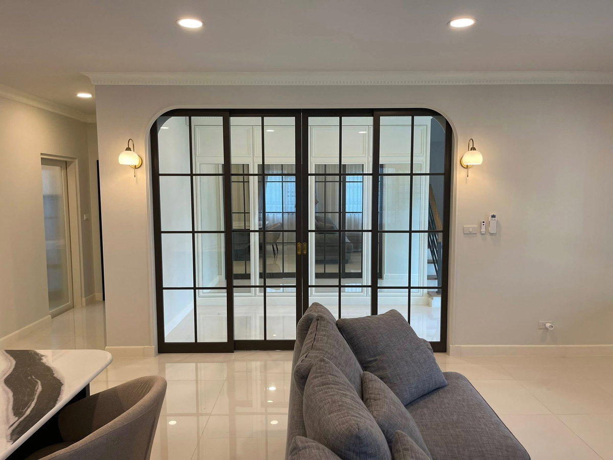 picture 🥰🏡 Rent a beautifully decorated house at Centro Bangna, ready to move in. Pet friendly🐶 - 4/9