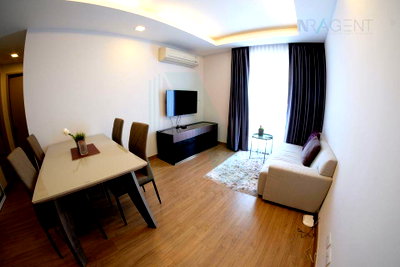 Condos for rent : For Rent Condo THRU THONGLOR Building 1, Floor 20,2 bed room, Room size 62.00 sqm