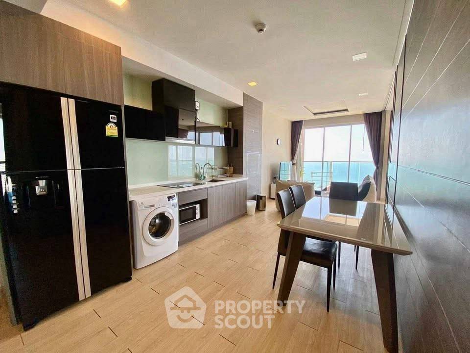 รูป คอนโดสูง 33 ชั้น 2 ห้องนอน ขนาด 89 ตร.ม. ที่ เซตัส บีชฟรอนท์ ใกล้จอมเทียนบีช (ID 2447837) - รูปที่ 3/10