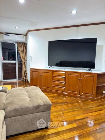 picture Pet-Friendly 2-BR 95 Sqm On 16th Floor, Wittayu Complex, BTS Phloen Chit (ID 2933019) - 3/20