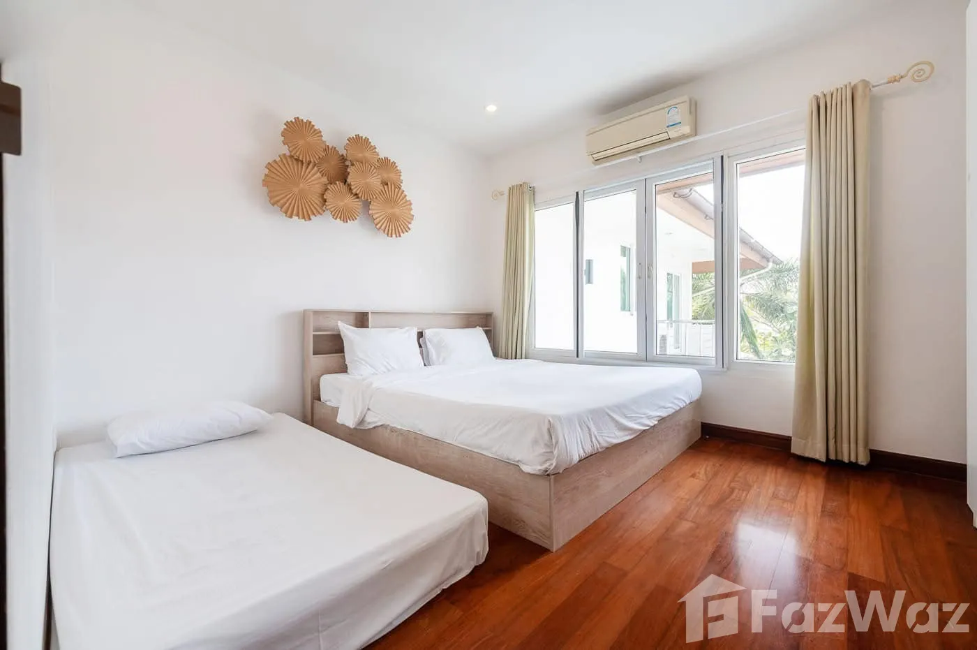 picture Sea Breeze Pool Villa for Sale 1999784 - 8/15