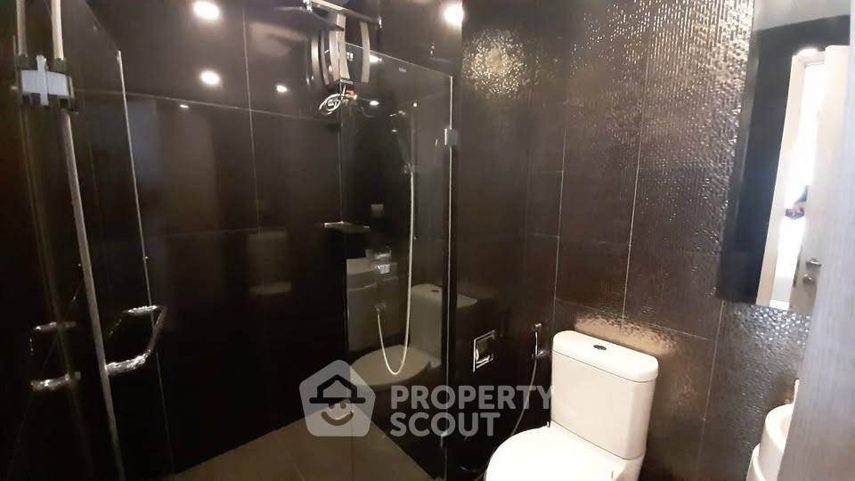 รูป คอนโด 2-ห้องนอน ที่ ริทึ่ม สุขุมวิท 36-38 ใกล้ BTS ทองหล่อ (ID 2926446) - รูปที่ 9/13