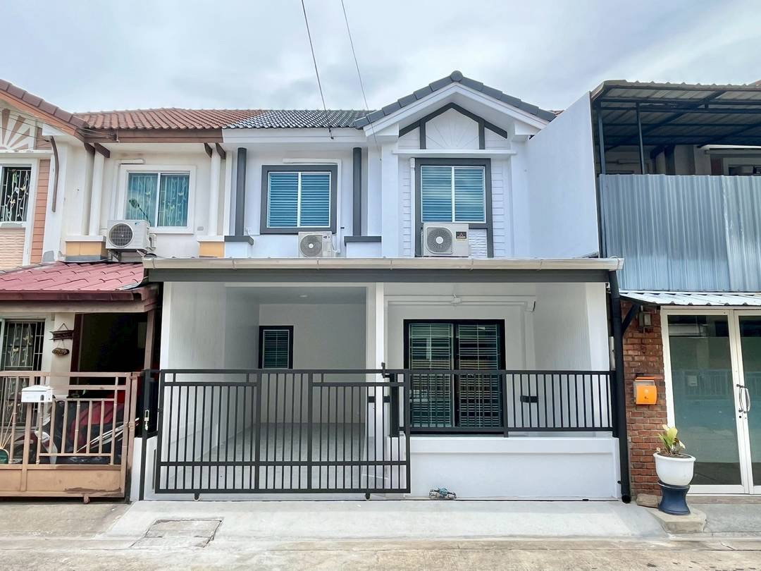 รูป ขายทาวน์เฮาส์พฤกษาวิลล์ 15 รัตนาธิเบศร์ 17.5 ตร.ว. แต่งใหม่ครัวหลังคาสองชั้นแถมแอร์ ฟรีโอน - รูปที่ 1/20
