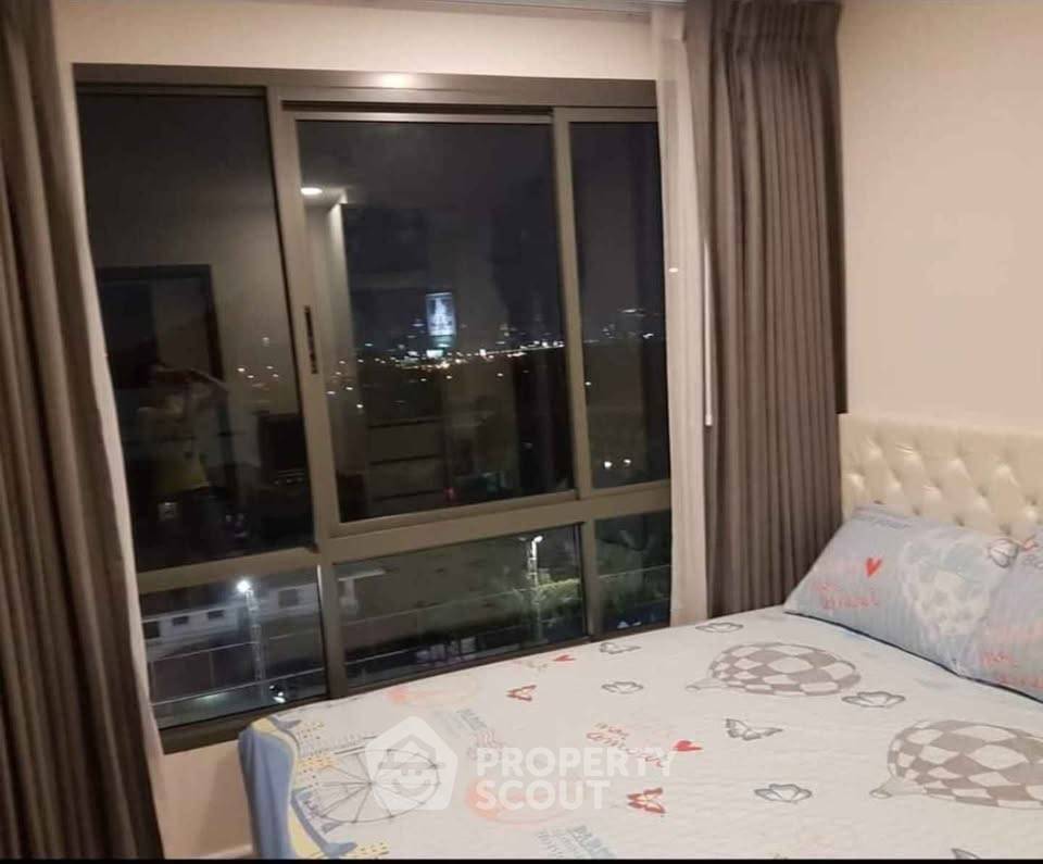 picture 1-BR Condo at Metroluxe Phaholyothin - Suthisan near MRT Chatuchak Park (ID 2930526) - 2/9