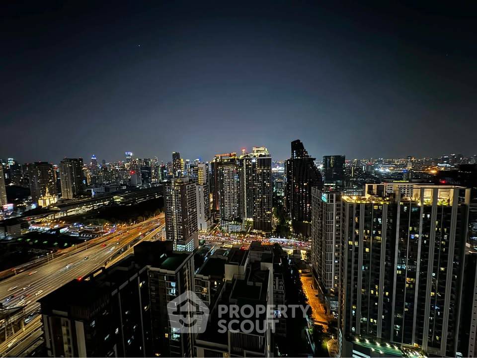 รูป คอนโด 2-ห้องนอน ที่ ไอดีโอ พระราม 9 - อโศก ใกล้ MRT พระราม 9 (ID 2926600) - รูปที่ 8/12