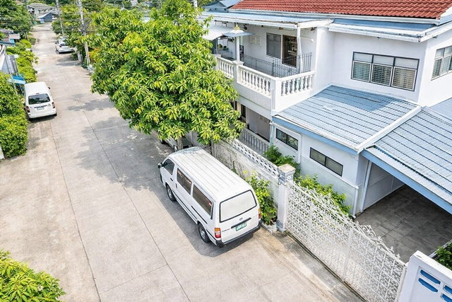 รูป วงแหวน สะพานสูง รามคำแหง บ้านเดี่ยว 2 ชั้น ให้เช่า 4นอน 2น้ำ 45ตร.ว. 180ตร.ม. 4แอร์ 4 จอดรถ 2 คัน แยกทับช้าง สนามกีฬาหมู่บ้านนักกีฬา 800 ม. - รูปที่ 8/8