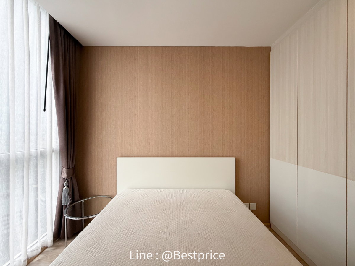 picture For rent at Noble Revolve Ratchada / Line ID : @bestprice (with @ too) - 2/17