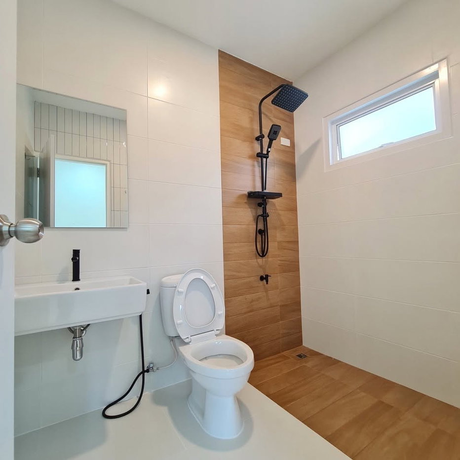 รูป ขาย บ้านเดี่ยวสองชั้น บ้านนอกโครงการทำเลเด่นใกล้ตลาด !!!! ฟรีโอน #CSS101821 - รูปที่ 10/16