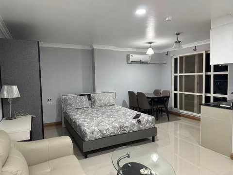 ขาย Modern sweet home condo🚝MRT พระราม 9 (หลัง Belle grand rama9)