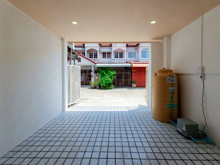 รูป ขายทาวน์เฮ้าส์พรทิพย์ บางศรีเมือง 17 ตร.ว. ตรงข้ามตลาด ใกล้ท่าน้ำนนท์-พระราม 5 ฟรีโอน - รูปที่ 4/20