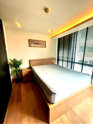 Condos for rent : S74 Condo for rent: SOCIO Condo Ruamrudee 2. Ready to move in. Fully furnished with appliances.