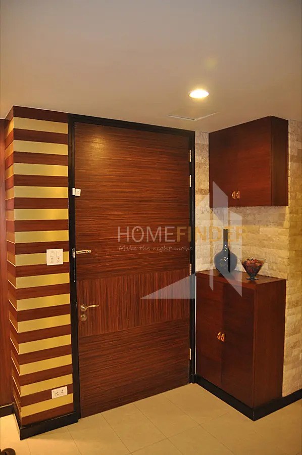 picture Avenue 61 2 bedrooms, for rent - 4/9