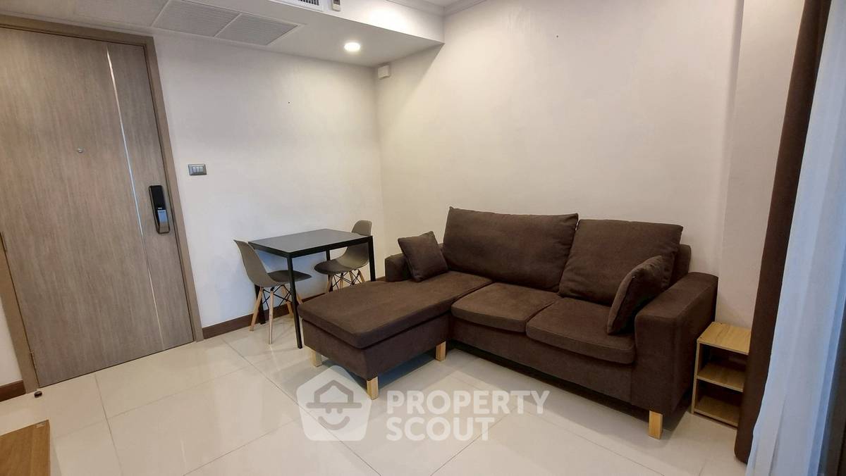 รูป คอนโด 1-ห้องนอน ที่ ศุภาลัย โอเรียนทัล สุขุมวิท 39 ใกล้ MRT เพชรบุรี (ID 2366579) - รูปที่ 4/9