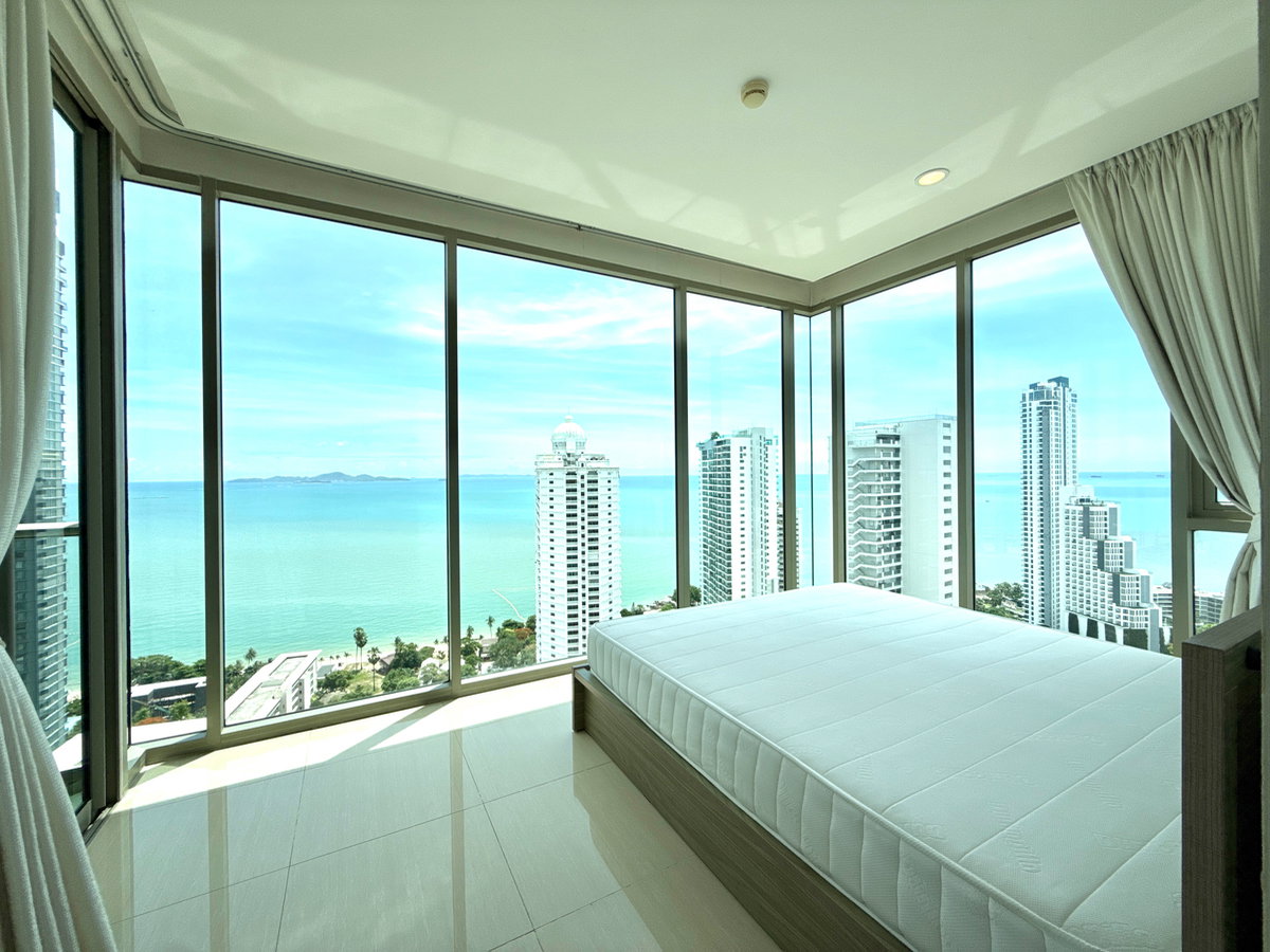 รูป The Riviera Wongmat Beach Free‼️Internet WiFi *Corner Room* - รูปที่ 27/47