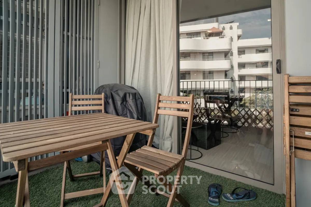 picture 2-BR Condo at Downtown Sukhumvit 49 near BTS Phrom Phong (ID 2873629) - 6/12