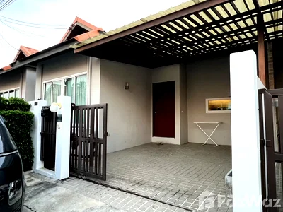 บ้านเดี่ยว ชลบุรี : ขาย Pool Villa at The Ville Jomtien พร้อมผู้เช่า 1420628