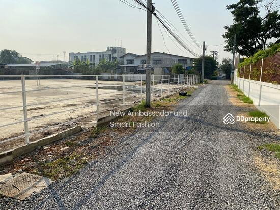 picture Empty land for rent in Lasalle 41 - 3/5