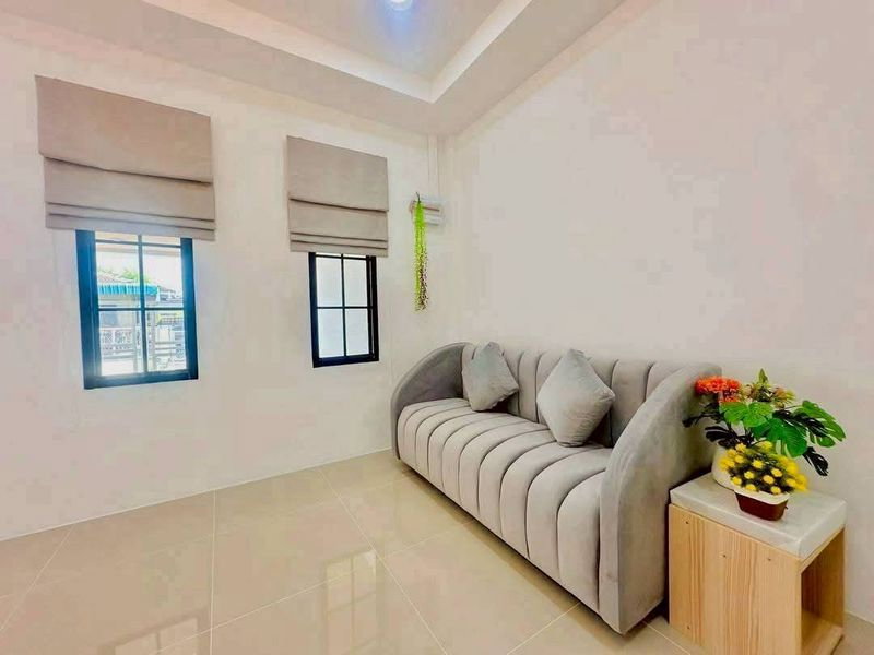 รูป ขายบ้านเดี่ยวศรีราชา หมู่บ้านฟอเรสต้า หนองขาม ทำเลดี - รูปที่ 2/6