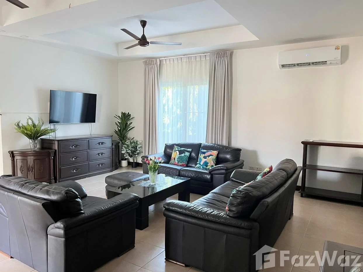 picture 6 Bedroom Villa for sale at St.James Park 6288945 - 3/19