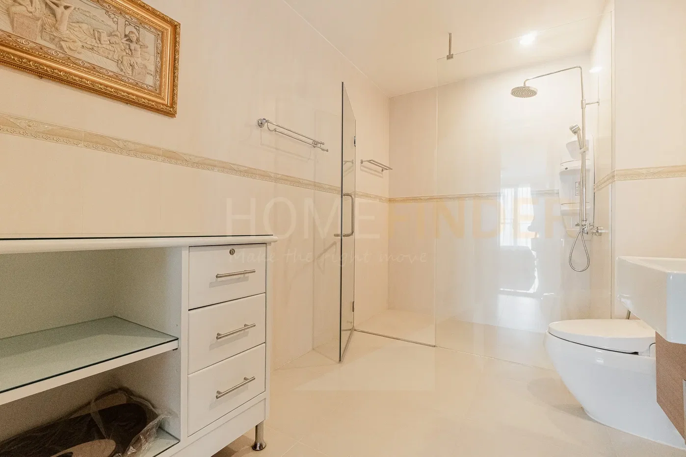 picture The Lakes 3 bedrooms, for rent - 11/14