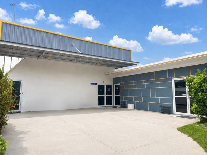 CR783 🏭 Factory + Showroom + Office for sale/lease. Ready to use (Ladprao, near Satri Witthaya 2).