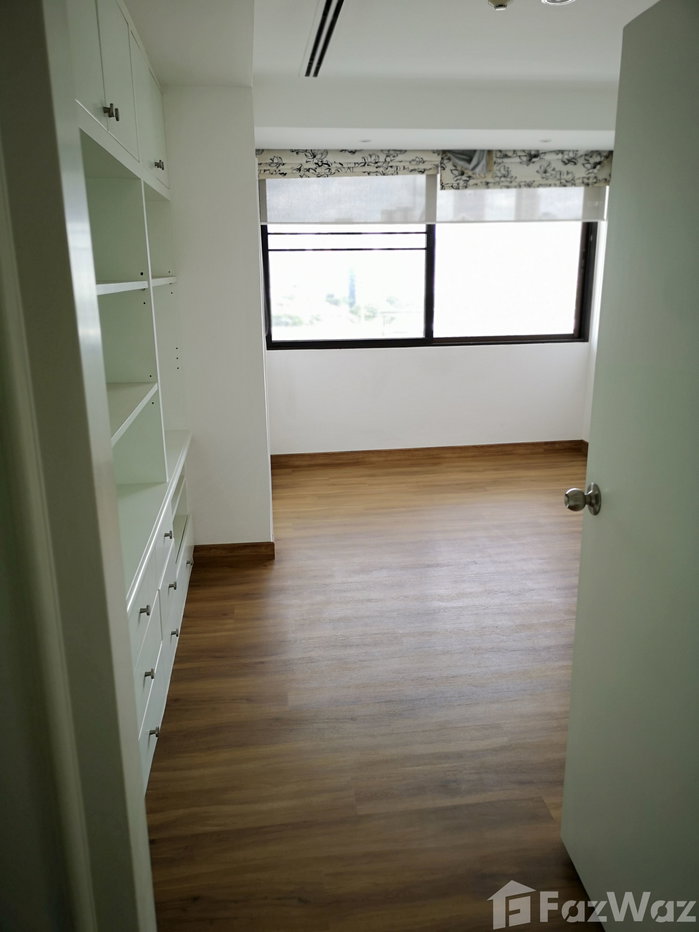 picture 2 Bedroom Condo for rent at Baan Yen Akard 1119102 - 6/12