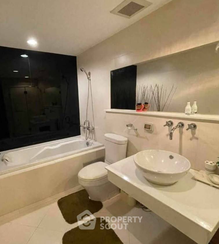 รูป คอนโด 2-ห้องนอน ที่ ดิ แอดเดรส สุขุมวิท 42 ใกล้ BTS เอกมัย (ID 2210449) - รูปที่ 4/5