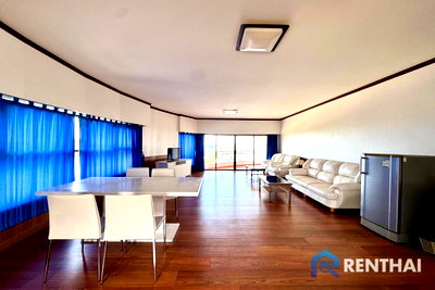 Condos for sale : Beachfront condo for sale at Jomtien Beach – Metro Jomtien Condotel. Spacious 1 bedroom, 1 bathroom unit, 110 sqm. Large living space with direct beach access.