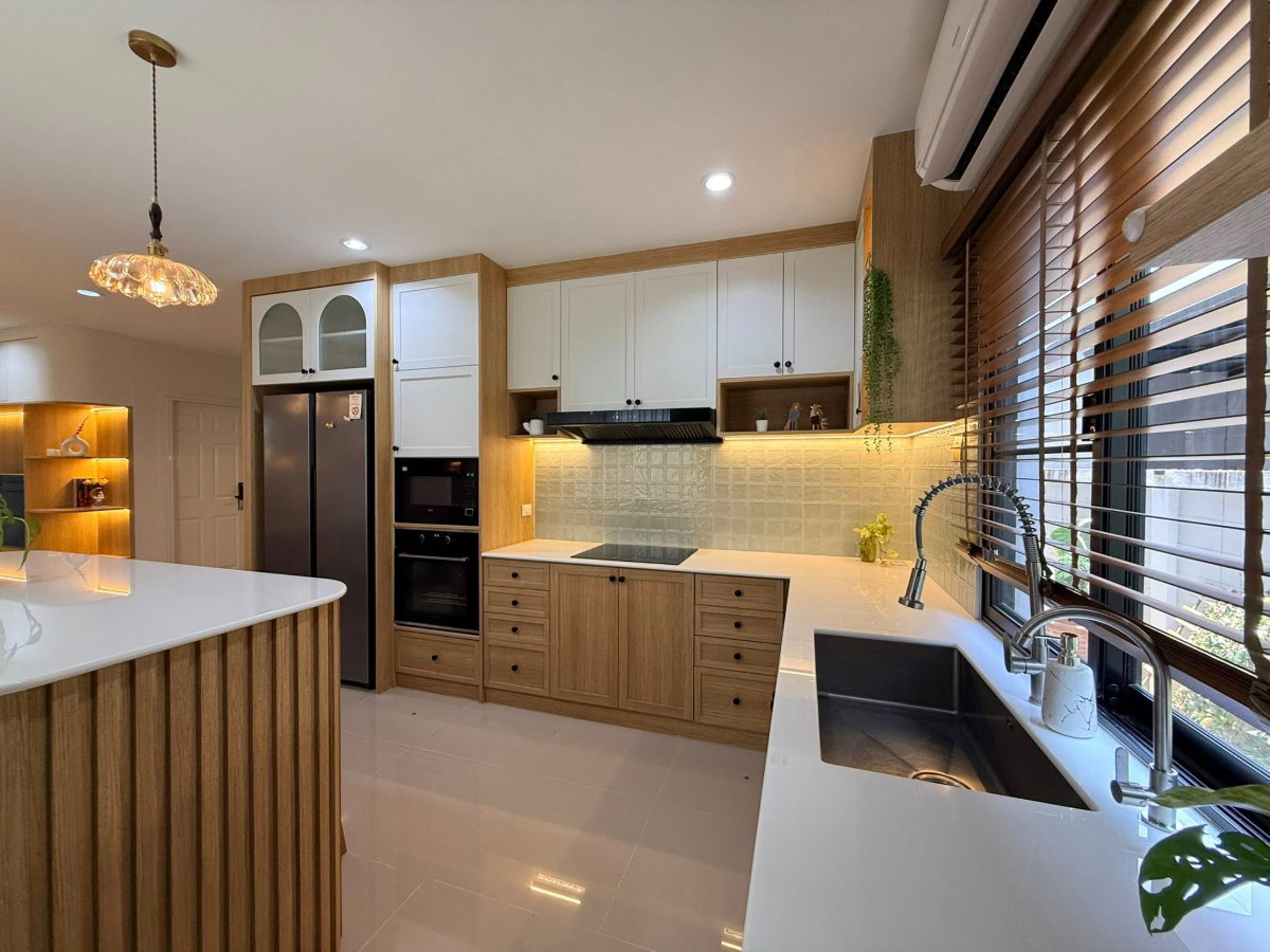 รูป  ขายบ้านเดี่ยว 2 ชั้น   บ้านในหมู่บ้านเงียบสงบ บ้านมือสองสภาพใหม่พร้อมโรงรถ   #CSP100915 - รูปที่ 9/16