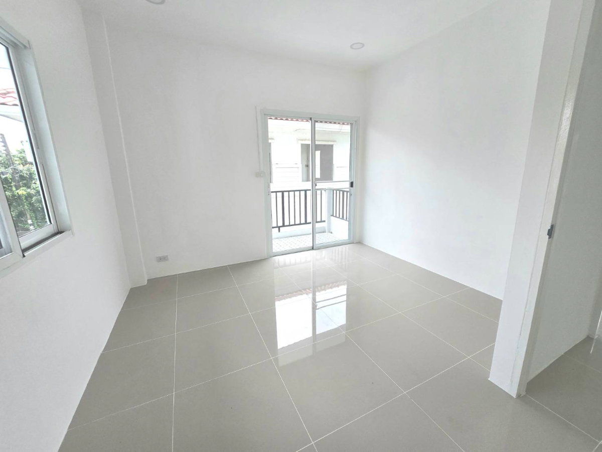 รูป บ้านเดี่ยวหลังใหญ่ รีโนเวทใหม่ ทำเลดี ม.เมลาวิลล์ คลอง2 ลำลูกกา11 ซ.เสมาฟ้าคราม ประชาธิปัตย์ ธัญบุรี ปทุมธานี เดินทางสะดวก - รูปที่ 30/37