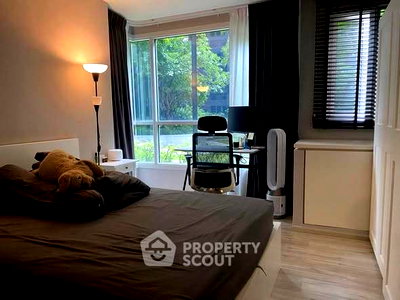 Condos for sale : 1-BR Condo at XT Huaikhwang near MRT Huai Khwang (ID 2933022)