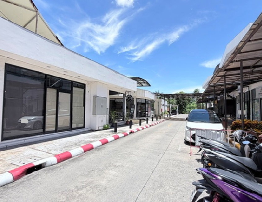 รูป ขายที่ดินพร้อมกิจการ / พื้นที่ดิน 6 ไร่ 60 ตารางวา / กิจการเป็น Community Mall (คอมมูนิตี้มอลล์) ชื่อโครงการ เดอะทรี บางบอน  - รูปที่ 11/14