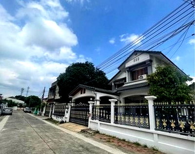 เช่าบ้านเดี่ยว กรุงเทพมหานคร : MHR138 ทำเลไข่แดงวัชรพล-รามอินทรา! เช่าบ้านเดี่ยว ม.ชัยพฤกษ์ 53 ใกล้ตลาดถนอมมิตร & เพลินนารี่มอลล์ หาของกินง่ายสุดๆ