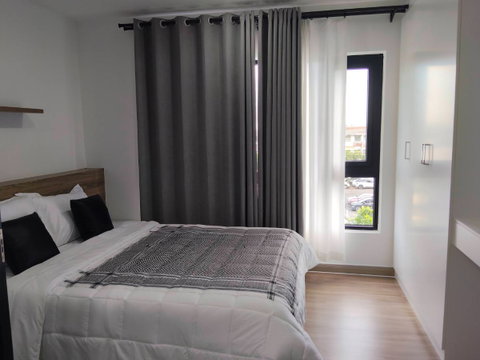 H1 Onnut - Ladkrabang Condo for rent 28 Sqm Fully Furnished all electric appliances