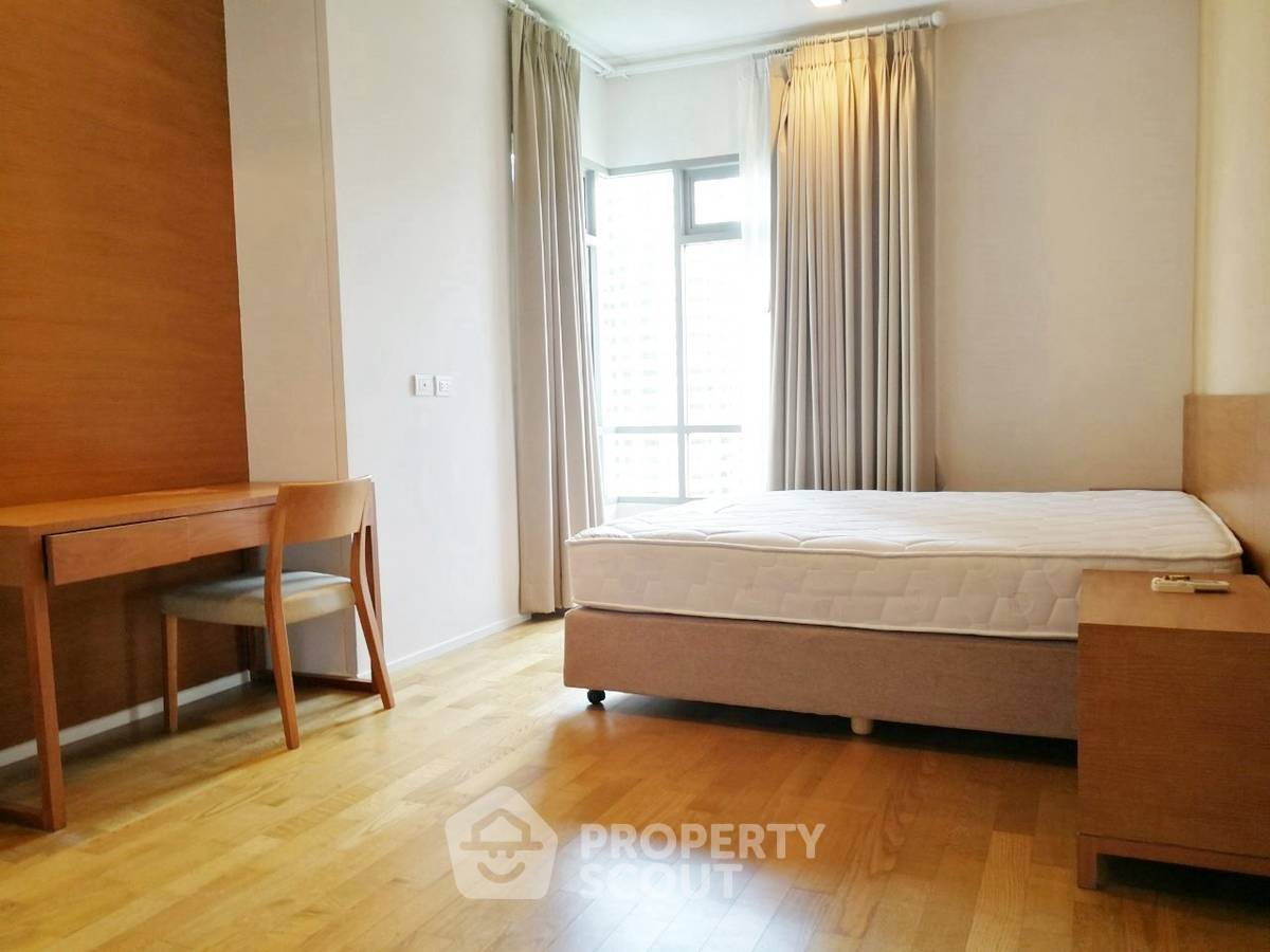 picture 3-BR Condo at The Madison near BTS Phrom Phong (ID 2934030) - 17/20