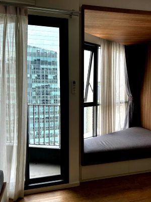 Condos for sale : Triple Y Residence Samyan, Bangkok