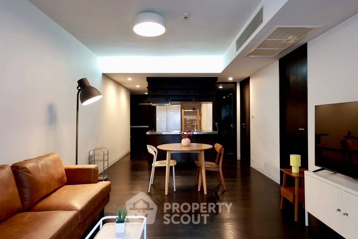 picture 2-BR Condo at Siamese Gioia near MRT Phetchaburi (ID 2722529) - 2/12