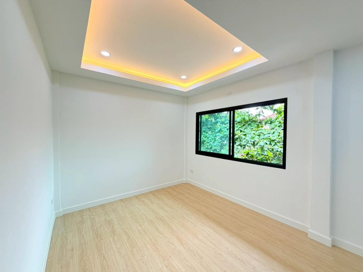 รูป หมู่บ้านรัตนาวลัย บ้านแฝด  2 ชั้น รีโนเวทใหม่ ถนนวิภาวดี-รังสิต ซอยวิภาวดี-รังสิต 39 สีกัน ดอนเมือง - รูปที่ 26/41
