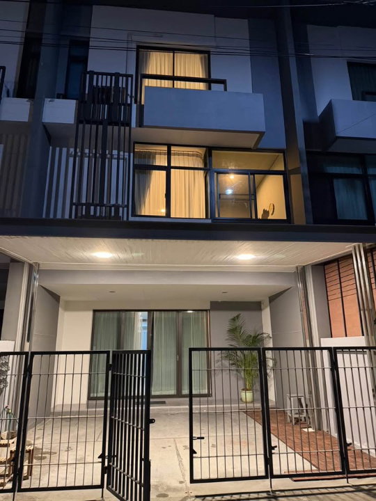 ทาวน์โฮมให้เช่า : ND0677  🌳ปล่อยเช่า ทาวโฮม โครงการ Plex residence  ถนน เกษตร-นวมินทร์ 🏡🌴