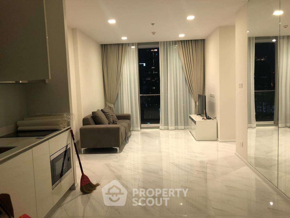 picture 2-BR Condo at Hyde Sukhumvit 11 near BTS Nana (ID 2934367) - 2/7