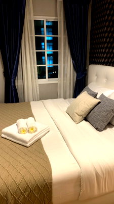 Condos for sale : Condo for Sale: 2-Bedroom in Omnoi