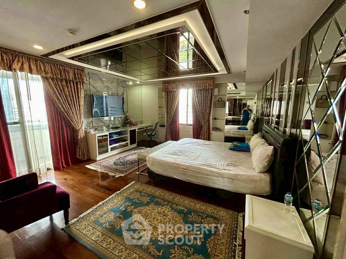 picture 2-BR Condo at Las Colinas near BTS Asok (ID 2934014) - 3/8