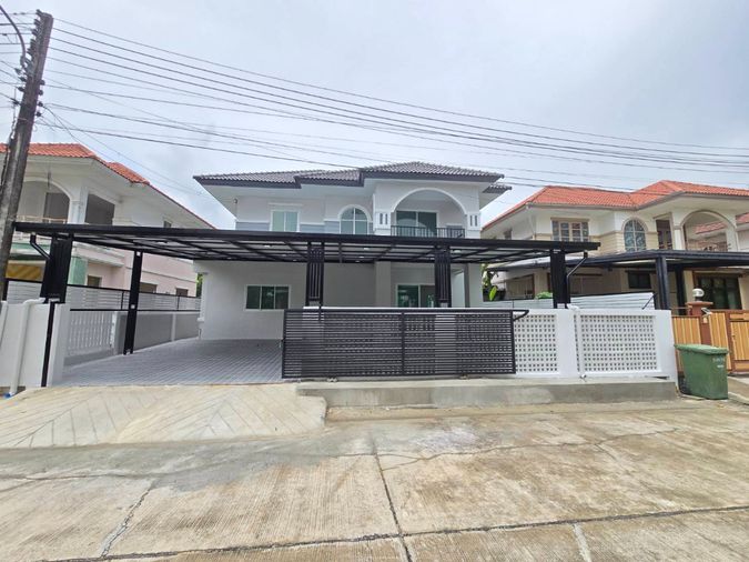 บ้านเดี่ยวหลังใหญ่ รีโนเวทใหม่ ทำเลดี ม.เมลาวิลล์ คลอง2 ลำลูกกา11 ซ.เสมาฟ้าคราม ประชาธิปัตย์ ธัญบุรี ปทุมธานี เดินทางสะดวก