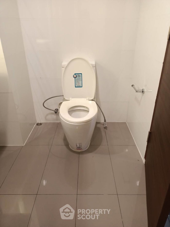 picture 1-BR Condo at Rhythm Ratchada near MRT Ratchadaphisek (ID 2934061) - 10/17