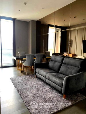ขายคอนโด : คอนโด 2 ห้องนอน ชั้น 21 The Esse At Singha Complex ใกล้ MRT เพชรบุรี 100 ม. (ID 1128240)