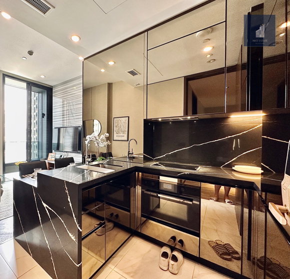 รูป The Esse Sukhumvit 36 🚊20m.BTS Thonglor 1Bed with King Size Bed + 🛁Take Clear View Ready to Move - รูปที่ 13/14